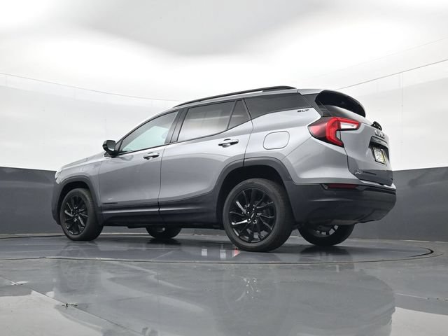 Used 2023 GMC Terrain SLT w/ Tech Package AWD/4WD image 27