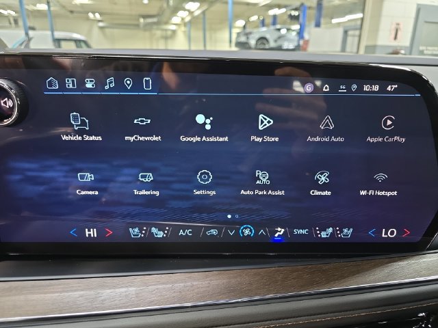 New 2026 Chevrolet Suburban High Country w/ LPO, Illumination Package AWD/4WD image 26