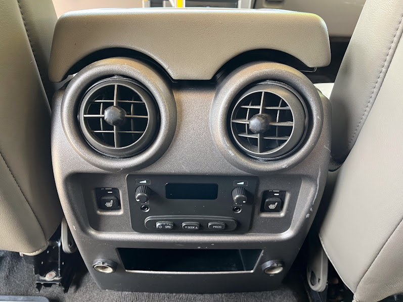 Used 2004 HUMMER H2 w/ Preferred Equipment Group AWD/4WD image 41
