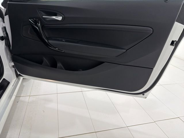 Used 2018 BMW 230i xDrive Convertible image 19
