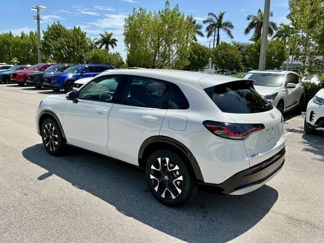 New 2027 Honda HR-V EX-L image 4