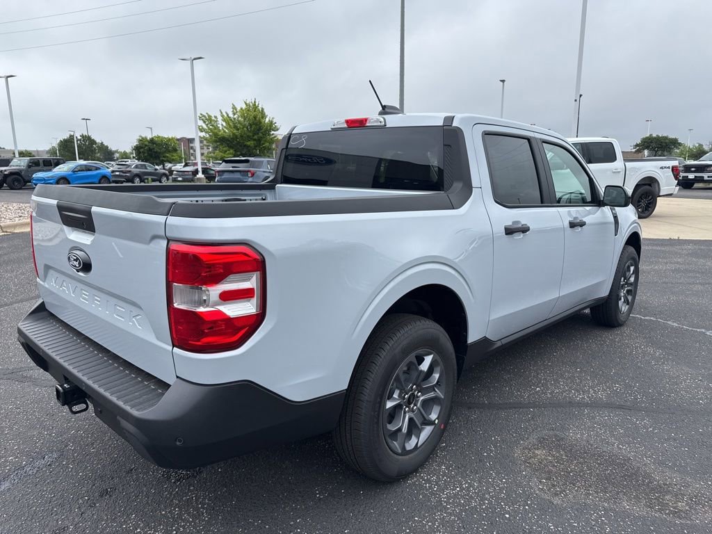 New 2025 Ford Maverick XLT w/ XLT Luxury Package image 17