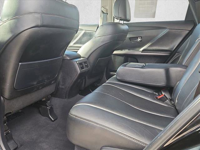 Used 2014 Toyota Venza XLE image 19