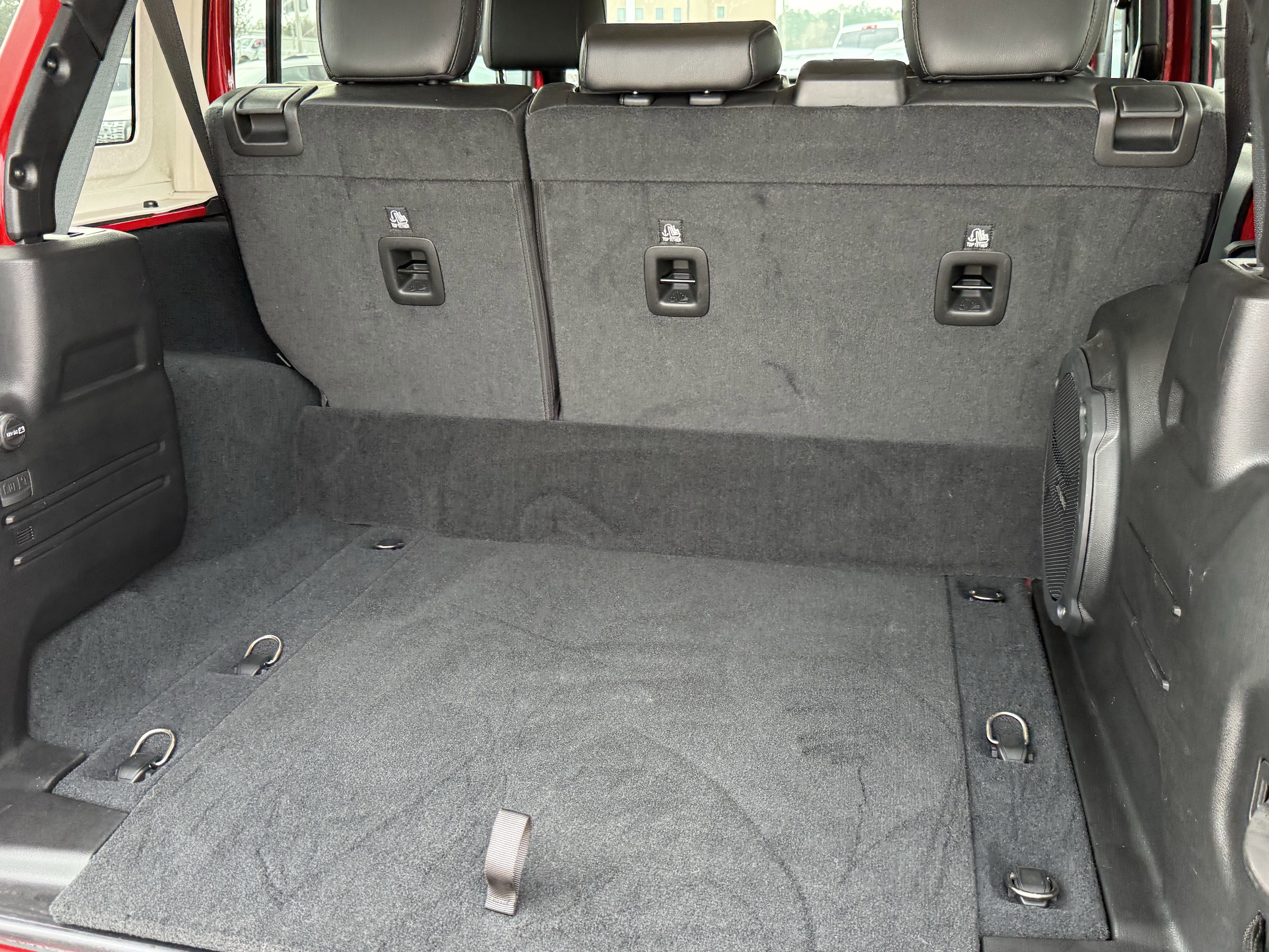 Used 2022 Jeep Wrangler Unlimited Rubicon 4xe w/ Cold Weather Group image 29