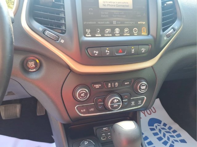 Used 2016 Jeep Cherokee Limited AWD/4WD image 24