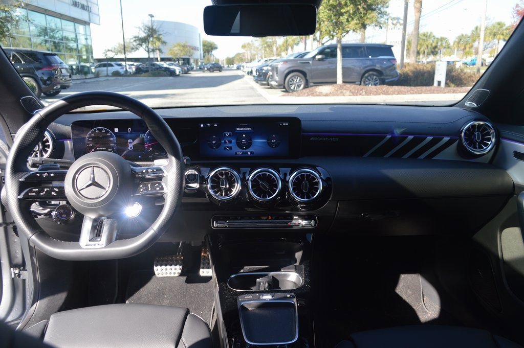 Certified 2024 Mercedes-Benz CLA 35 AMG 4MATIC image 38