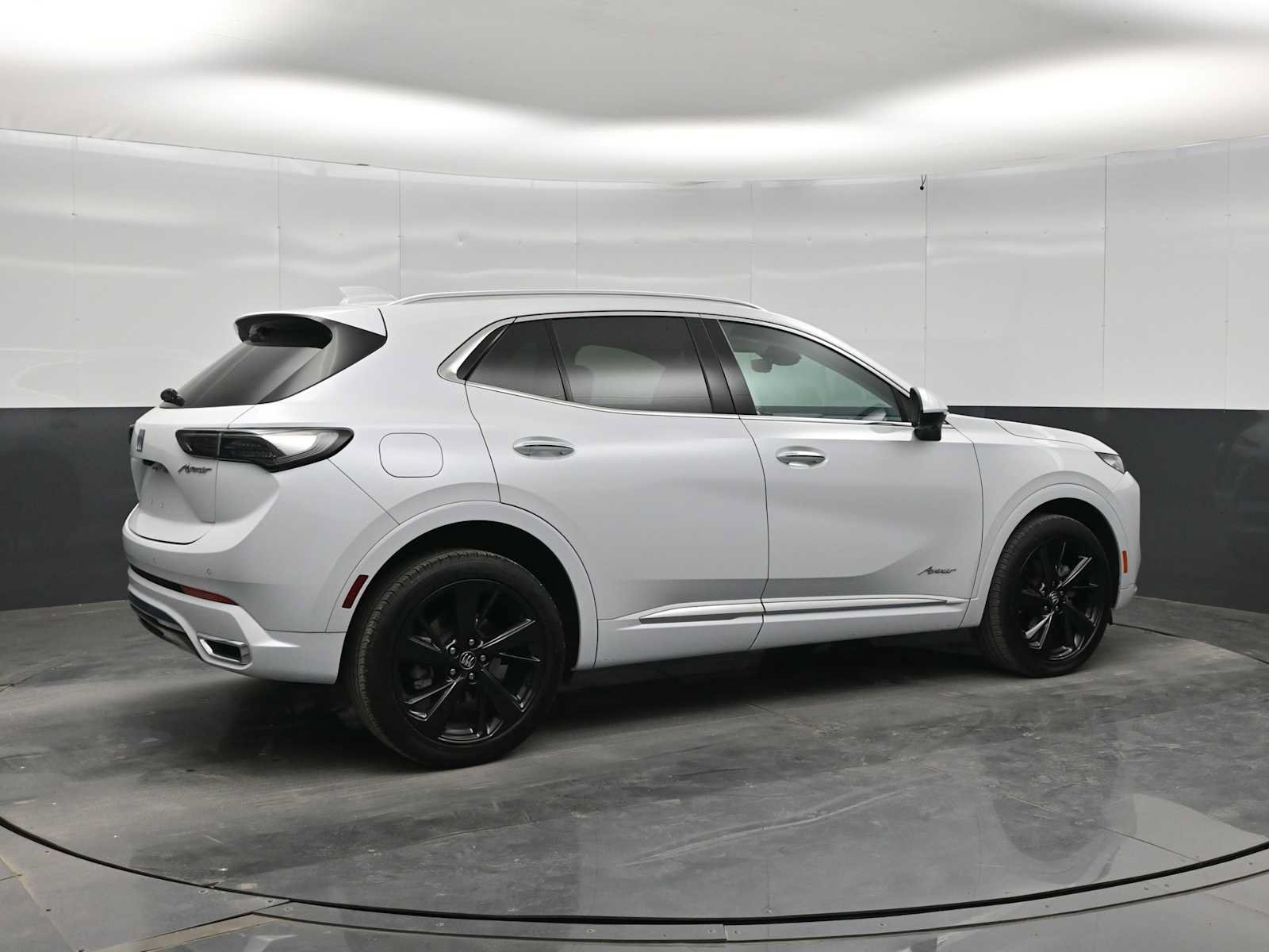 Used 2026 Buick Envision Avenir AWD/4WD image 8