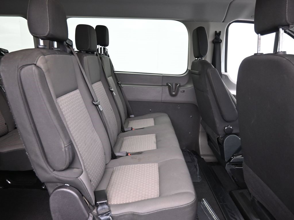 Used 2023 Ford Transit 350 XLT image 13