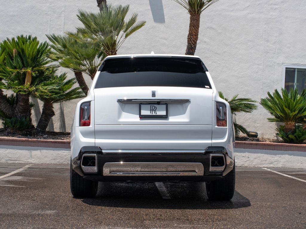 Used 2025 Rolls-Royce Cullinan AWD/4WD image 44