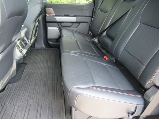 Used 2024 Ford F250 Lariat w/ Lariat Ultimate Package image 35