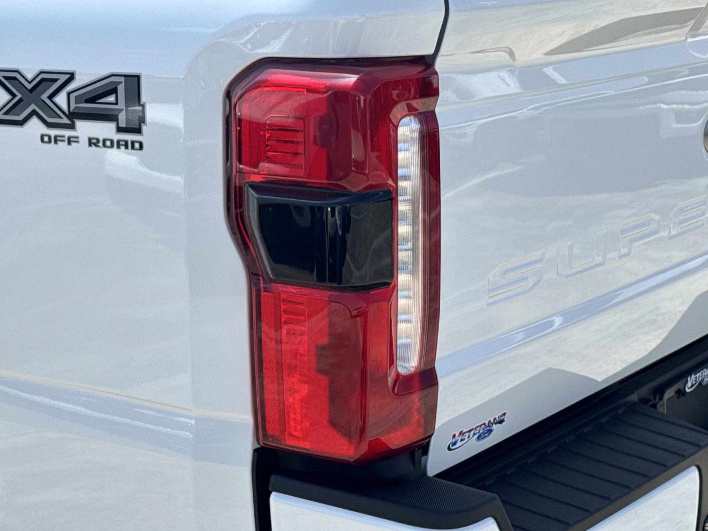 New 2025 Ford F250 Lariat w/ Lariat Ultimate Package image 76