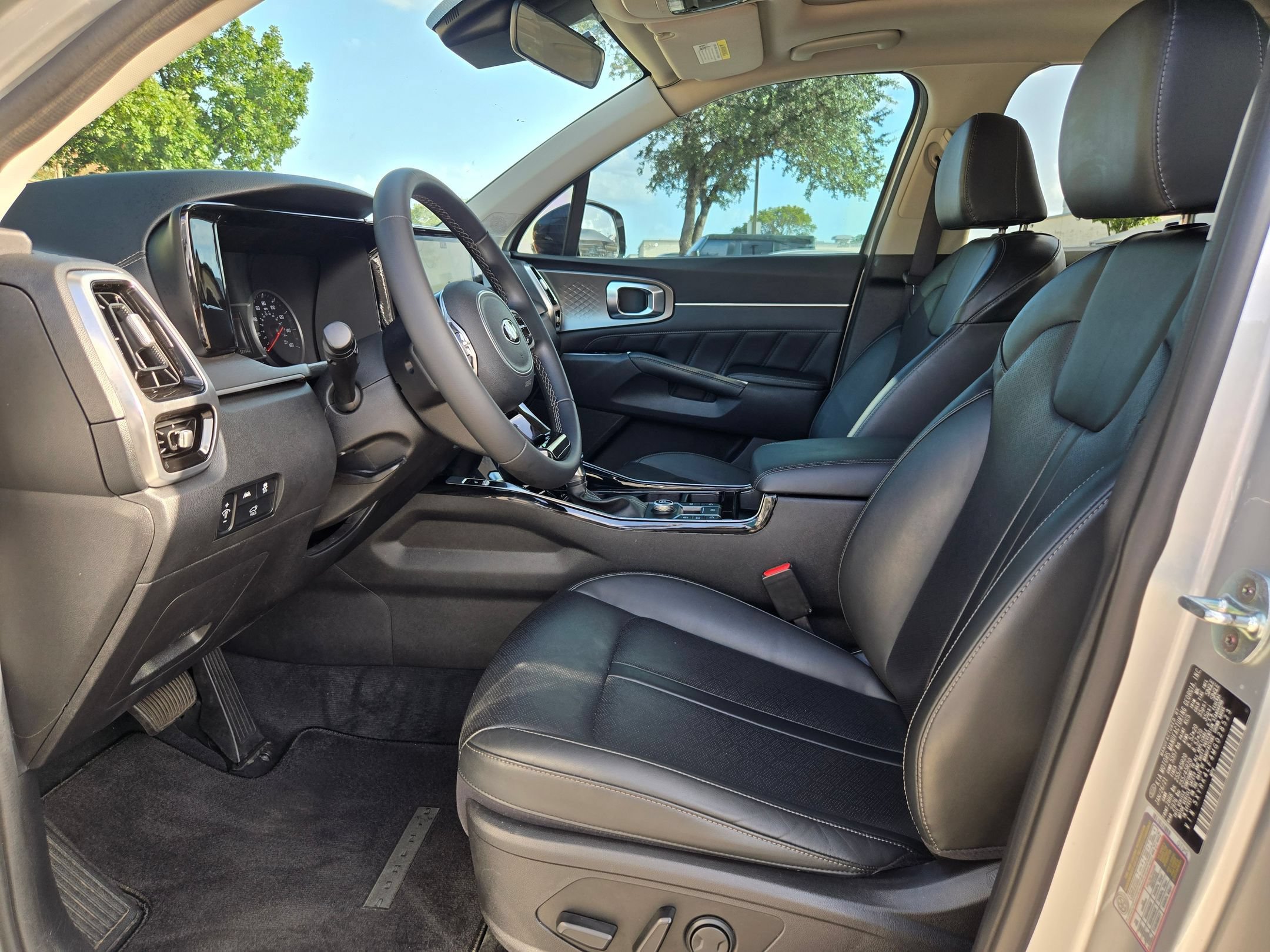 Used 2021 Kia Sorento SX FWD image 10