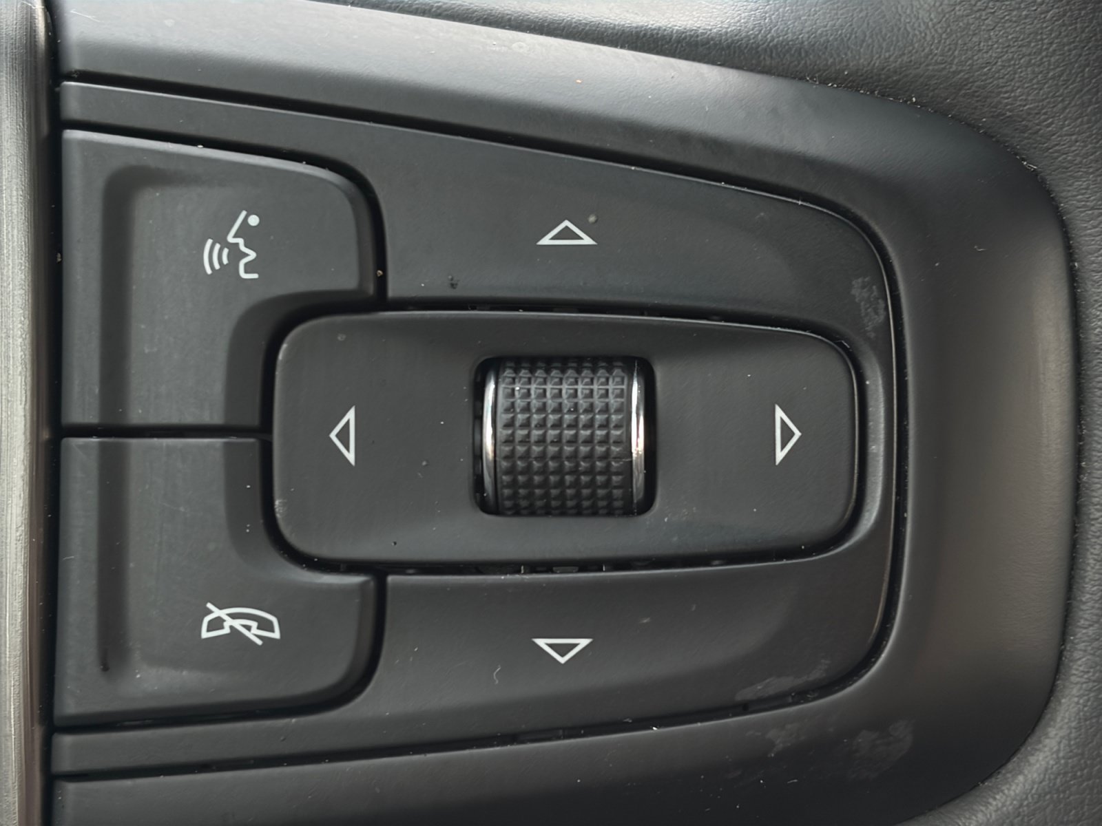 Used 2025 GMC Sierra 1500 AT4 AWD/4WD image 19