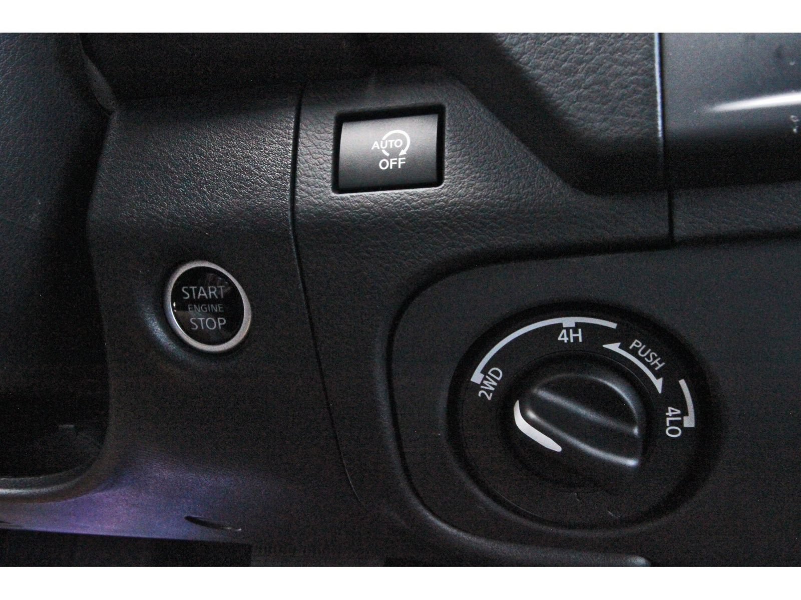 Certified 2025 Nissan Frontier PRO-4X AWD/4WD image 27