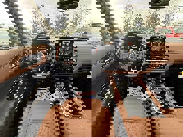 New 2025 Nissan Pathfinder Platinum w/ Cargo Package image 23