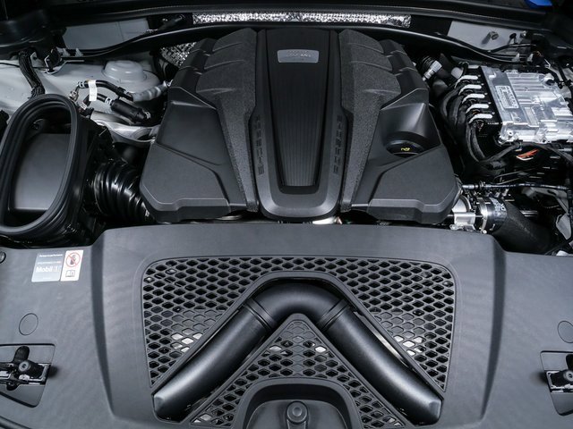 New 2026 Porsche Macan GTS image 34