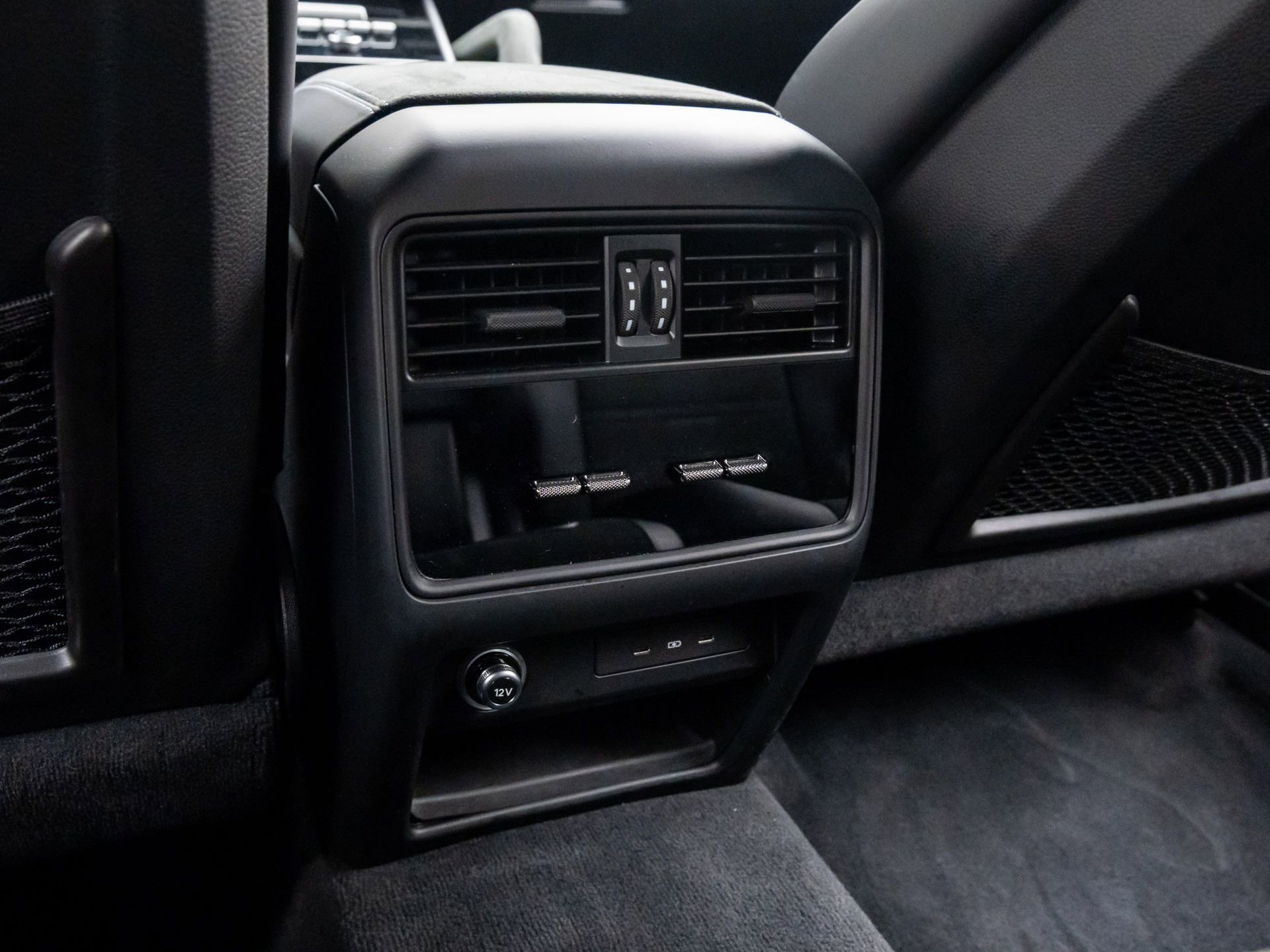 Certified 2024 Porsche Cayenne Turbo GT image 20