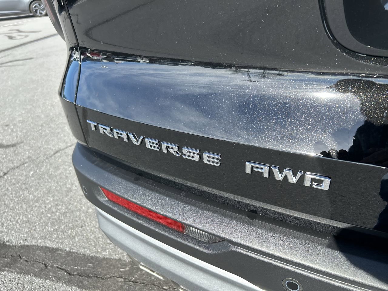 New 2026 Chevrolet Traverse LT image 10