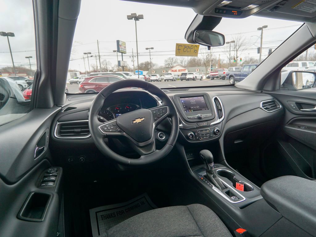 Used 2023 Chevrolet Equinox LT image 13