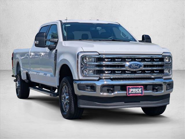Used 2024 Ford F250 Lariat w/ FX4 Off-Road Package AWD/4WD image 3
