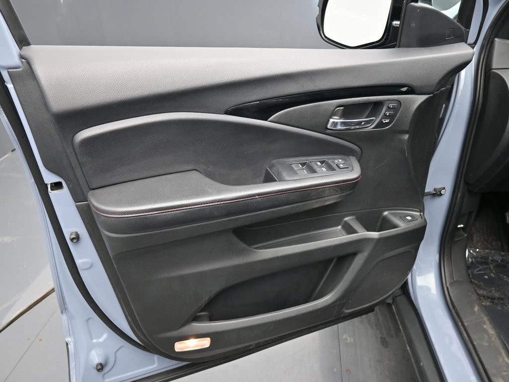 Used 2023 Honda Ridgeline Black Edition image 30