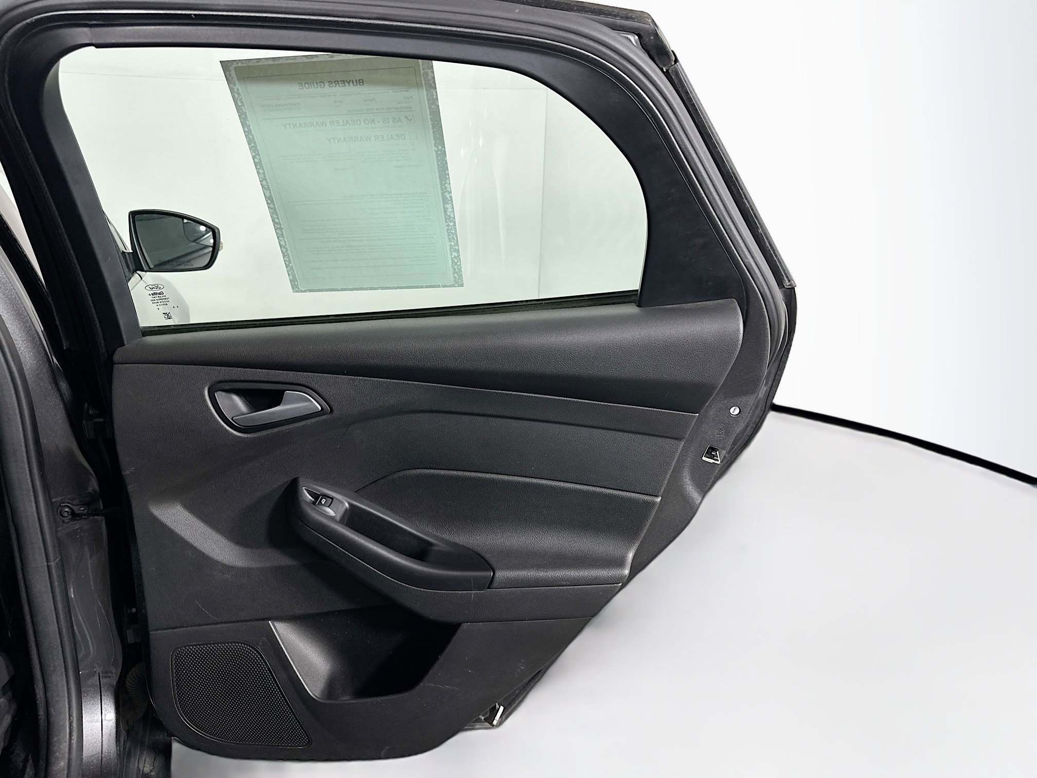 Used 2016 Ford Focus SE image 27