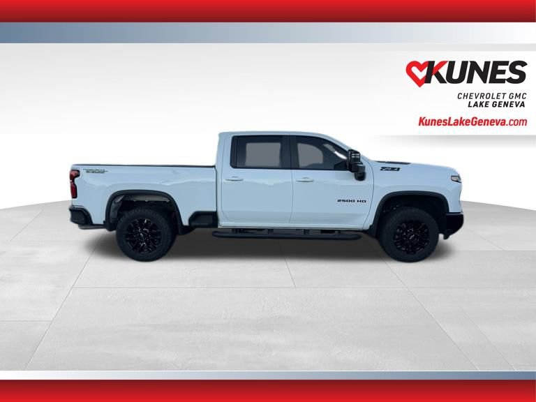 Used 2025 Chevrolet Silverado 2500 LT w/ Trail Boss Package image 3