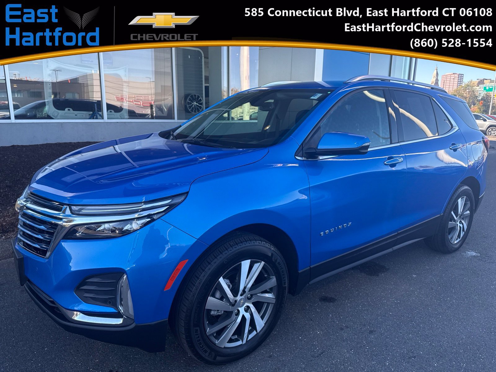 Used 2024 Chevrolet Equinox Premier AWD/4WD image 1