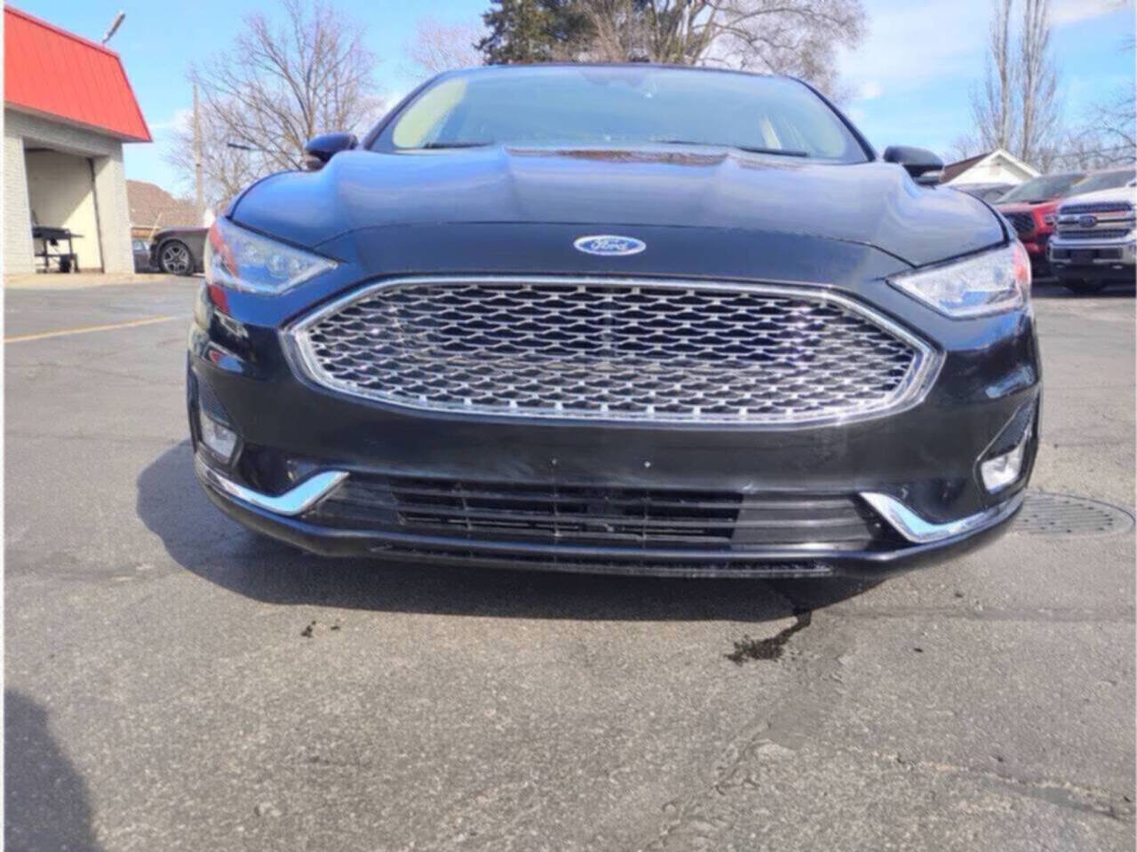 Used 2020 Ford Fusion Titanium image 4