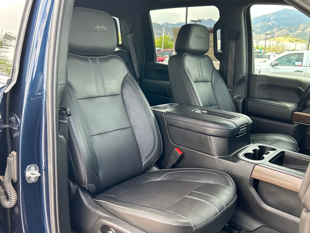 Used 2022 Chevrolet Silverado 3500 High Country w/ Safety Package II image 19