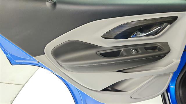 Used 2024 GMC Terrain SLT image 20