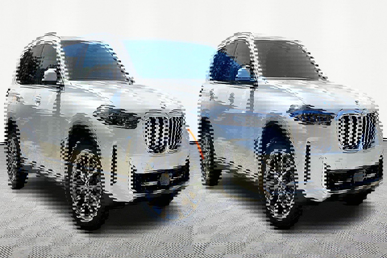 Certified 2026 BMW X5 xDrive40i image 3