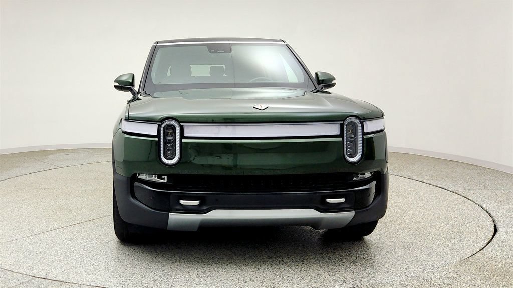 Used 2024 Rivian R1S Adventure AWD/4WD image 2