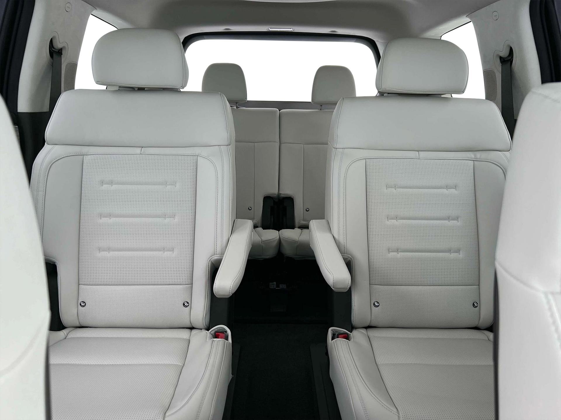 Used 2024 Hyundai Santa Fe Calligraphy image 15