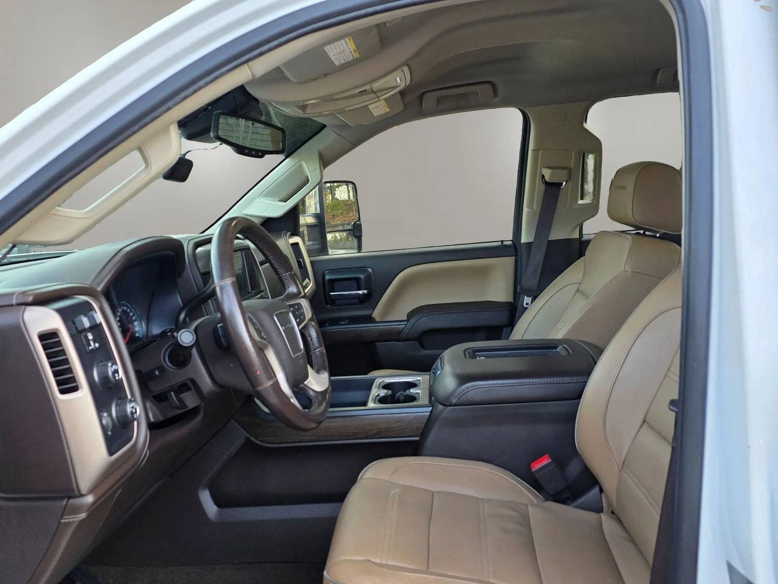 Used 2017 GMC Sierra 3500 Denali w/ Duramax Plus Package AWD/4WD image 12