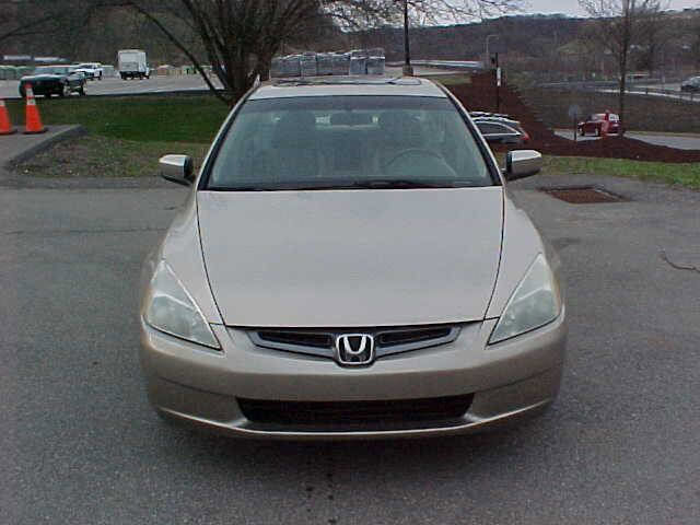 Used 2005 Honda Accord EX image 3