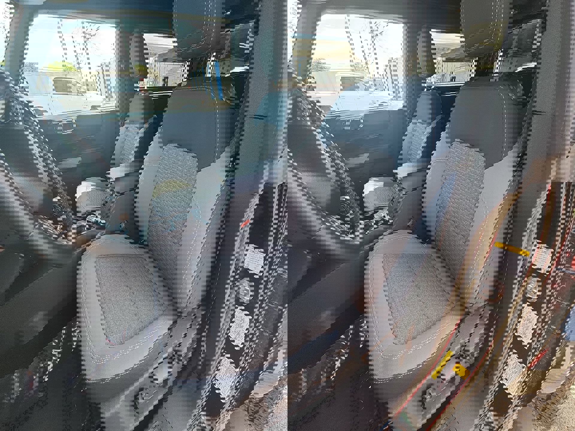 Used 2022 Ford Bronco Outer Banks image 13