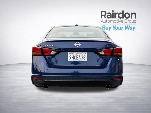 Used 2023 Nissan Altima 2.5 SR FWD image 11