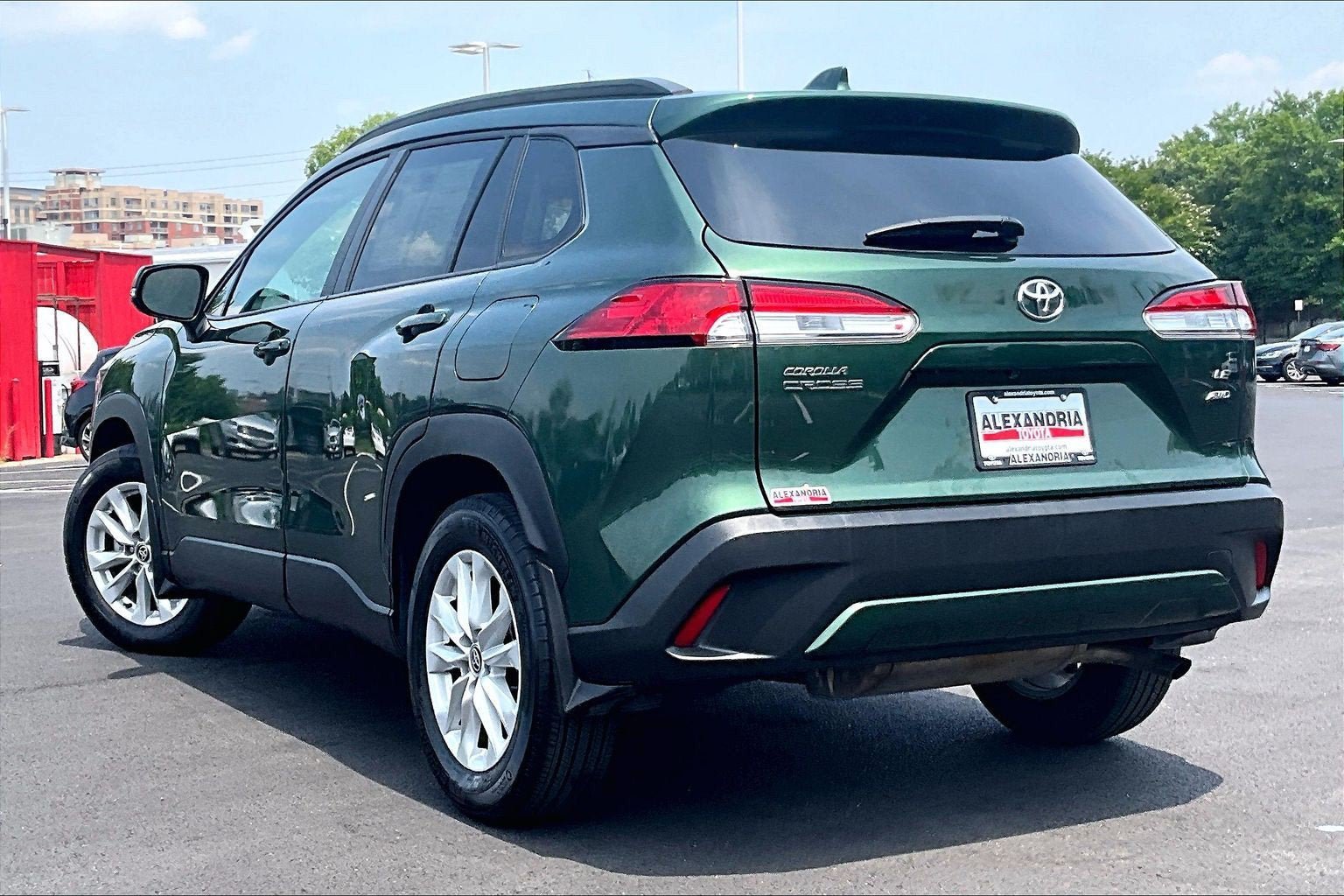 Used 2024 Toyota Corolla Cross LE w/ Moonroof Package AWD/4WD image 11