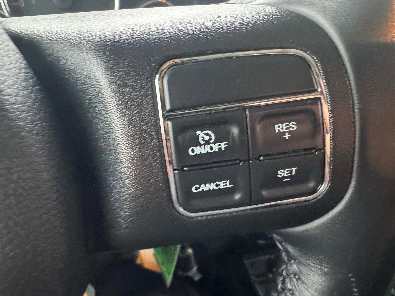 Used 2017 Jeep Wrangler Unlimited Sahara AWD/4WD image 18