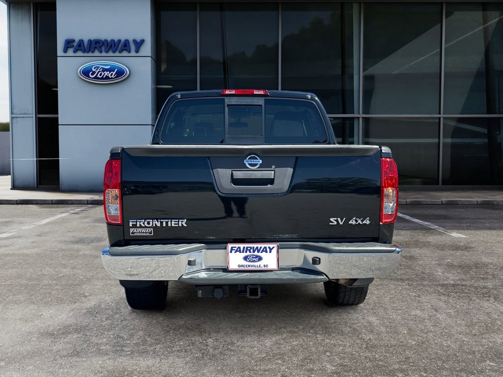 Used 2016 Nissan Frontier SV image 5