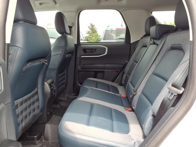 Certified 2023 Ford Bronco Sport Outer Banks AWD/4WD image 9