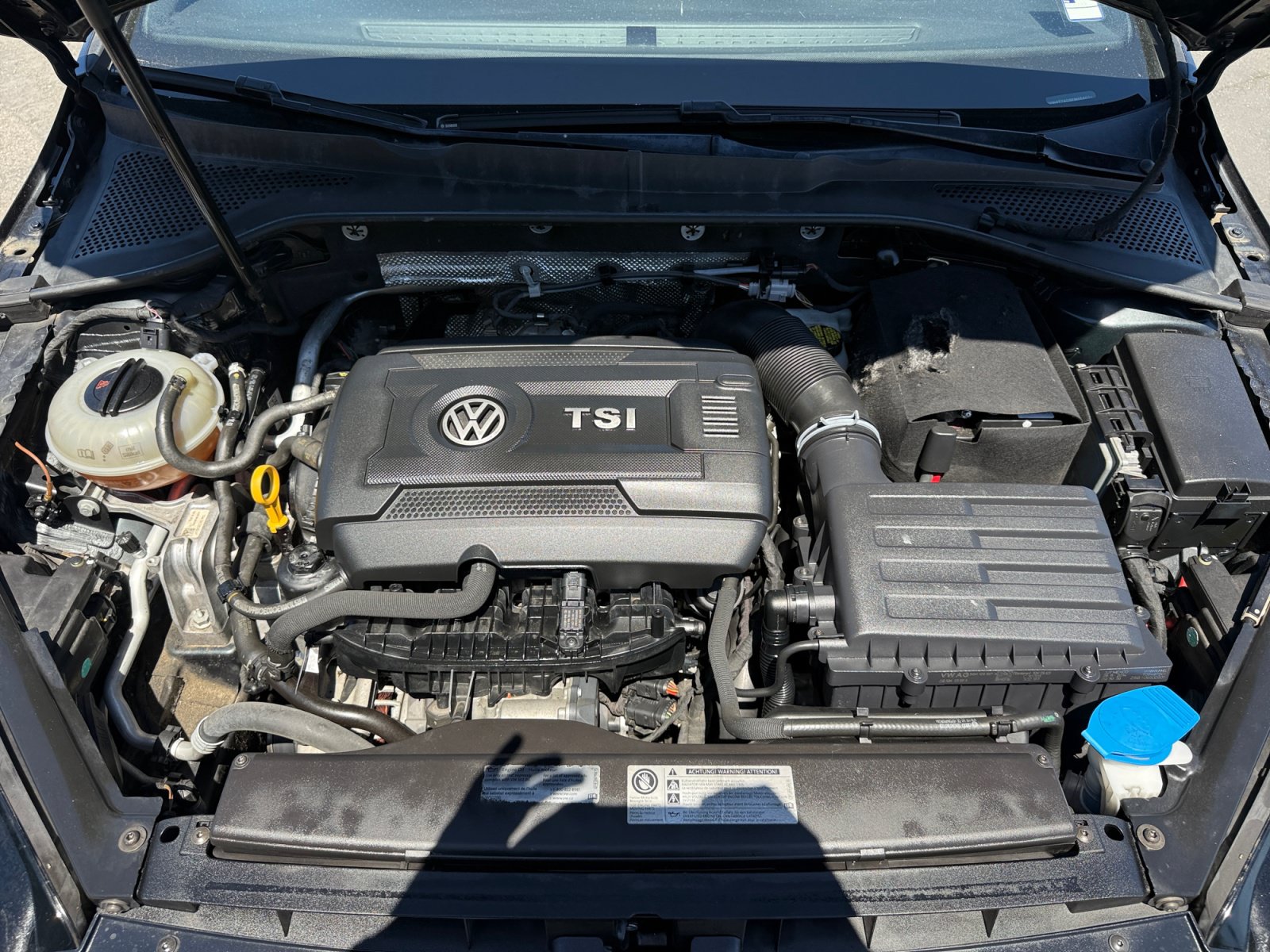 Used 2015 Volkswagen GTI Autobahn w/ Lighting Package (SEL) FWD image 20