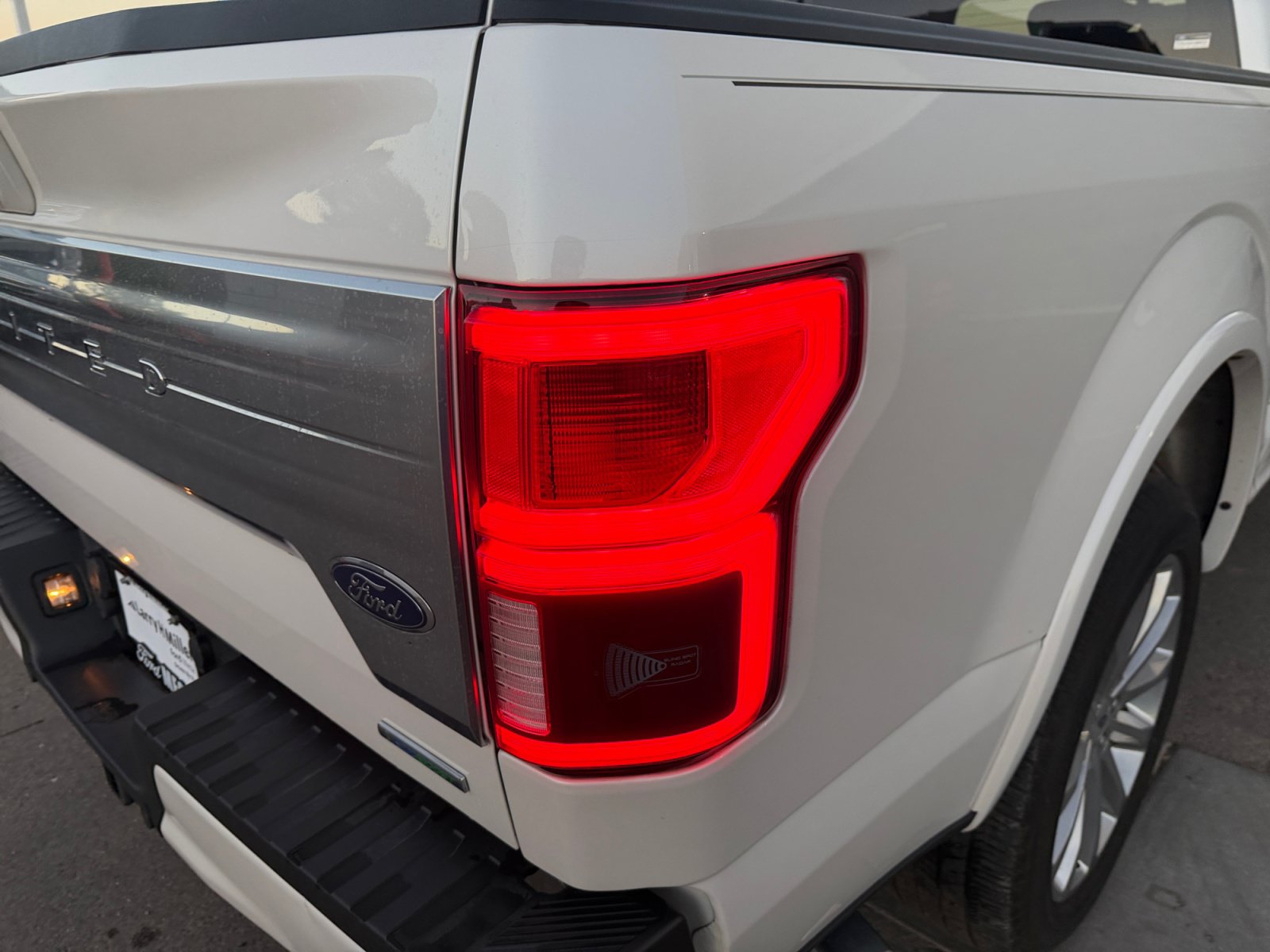 Used 2018 Ford F150 Limited w/ Trailer Tow Package AWD/4WD image 30