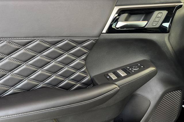 New 2026 Nissan Rogue Platinum AWD/4WD image 11
