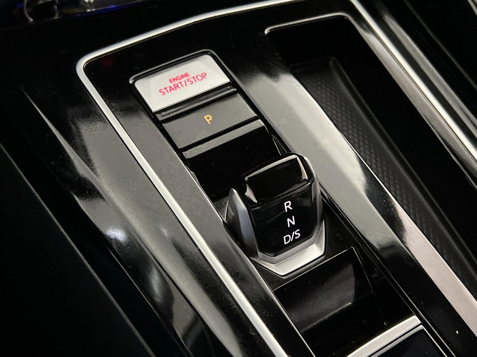 Used 2024 Volkswagen GTI S image 20