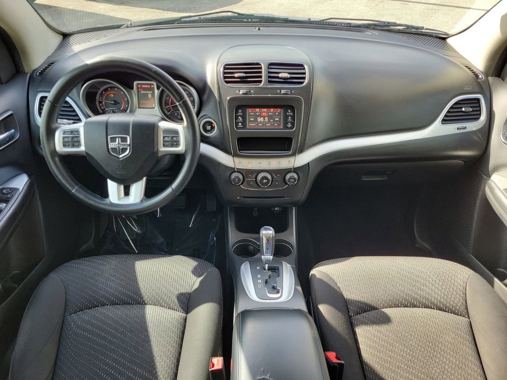 Used 2017 Dodge Journey Crossroad FWD image 19