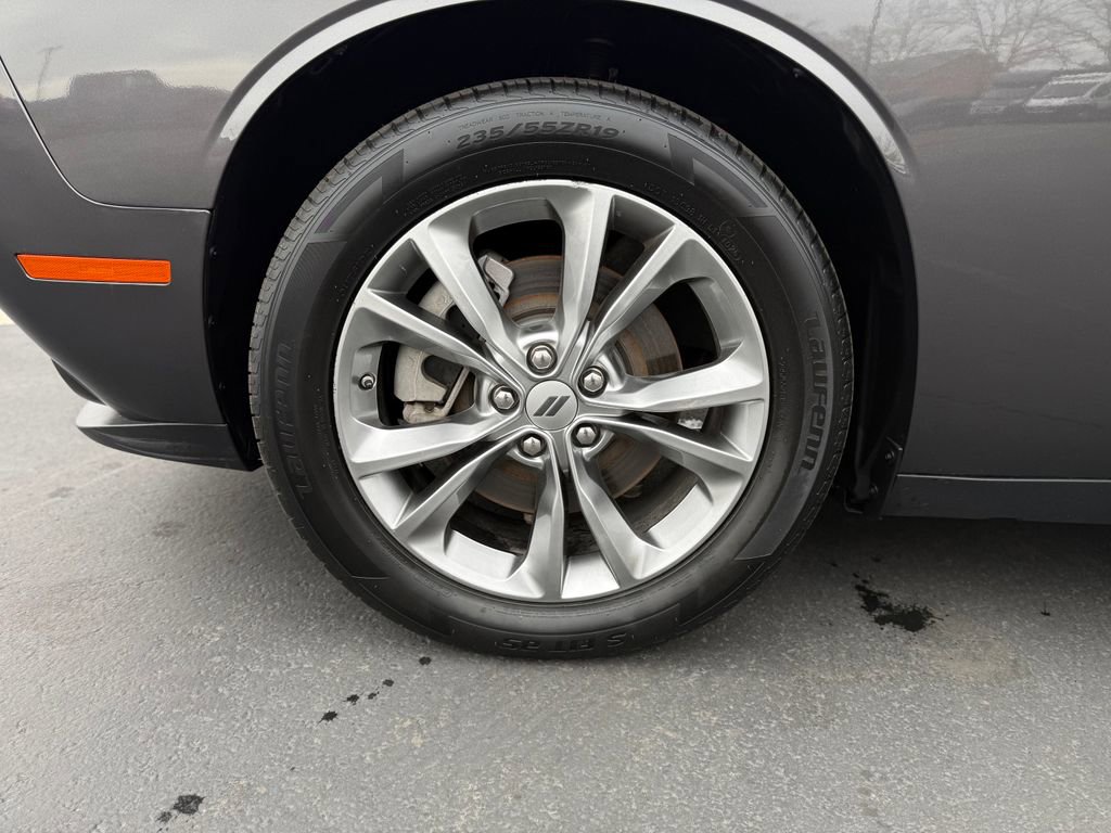 Used 2023 Dodge Challenger SXT w/ Cold Weather Group image 10