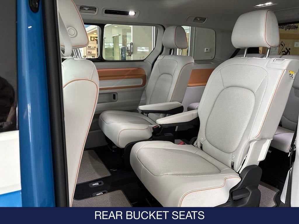 New 2025 Volkswagen ID. Buzz 1st Edition image 24