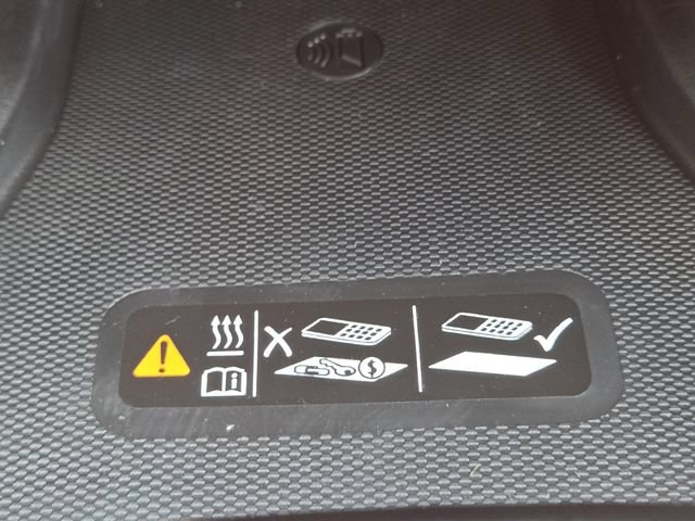 New 2026 Chevrolet Trax ACTIV w/ Sunroof Package FWD image 7